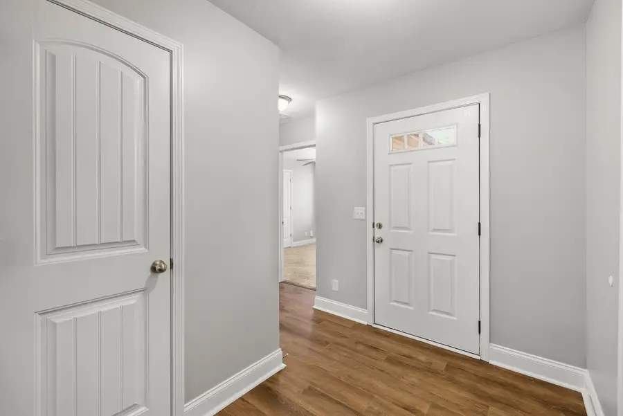 424 Leslie Wood Dr, Clarksville, TN 37040 - #3