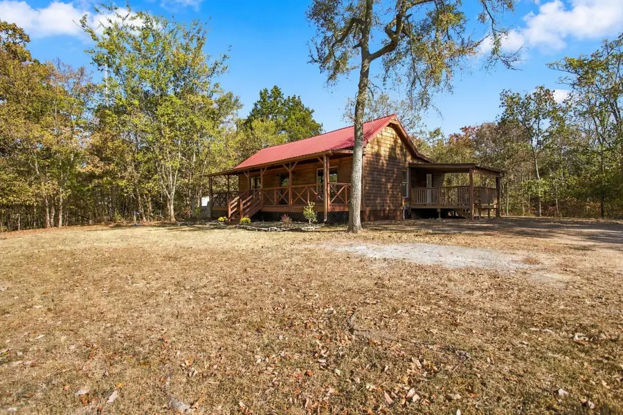 3561 Tobe Robertson Rd, Columbia, TN 38401 - #3