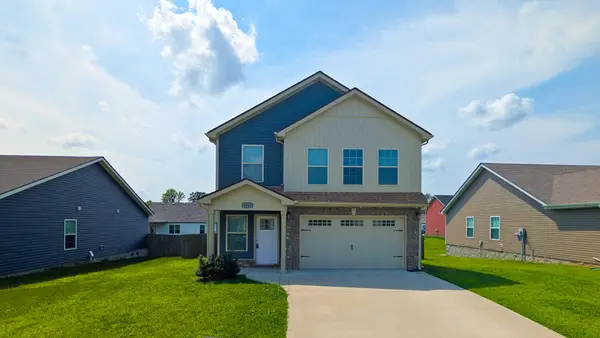 1061 Dublin Dr, Clarksville, TN 37042