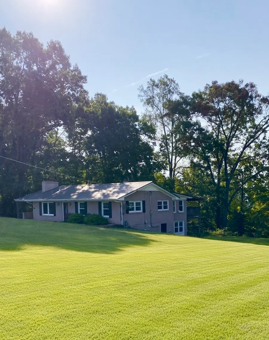 1570 Verna Qualls Rd, Sparta, TN 38583 - #3