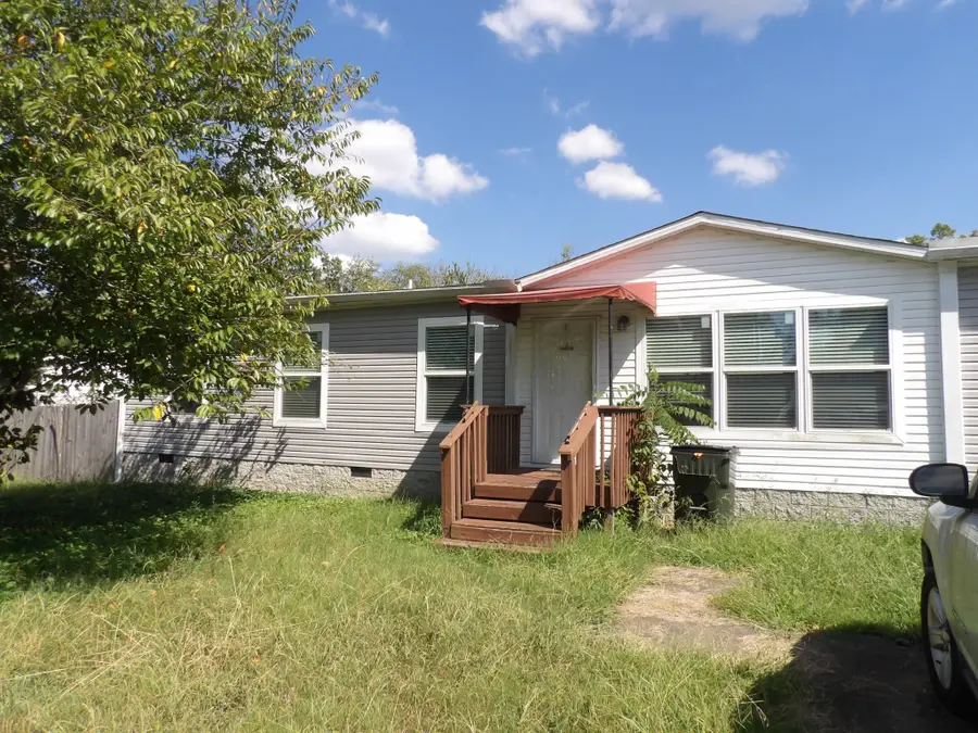 1071 Katherine St, Gallatin, TN 37066 - #2