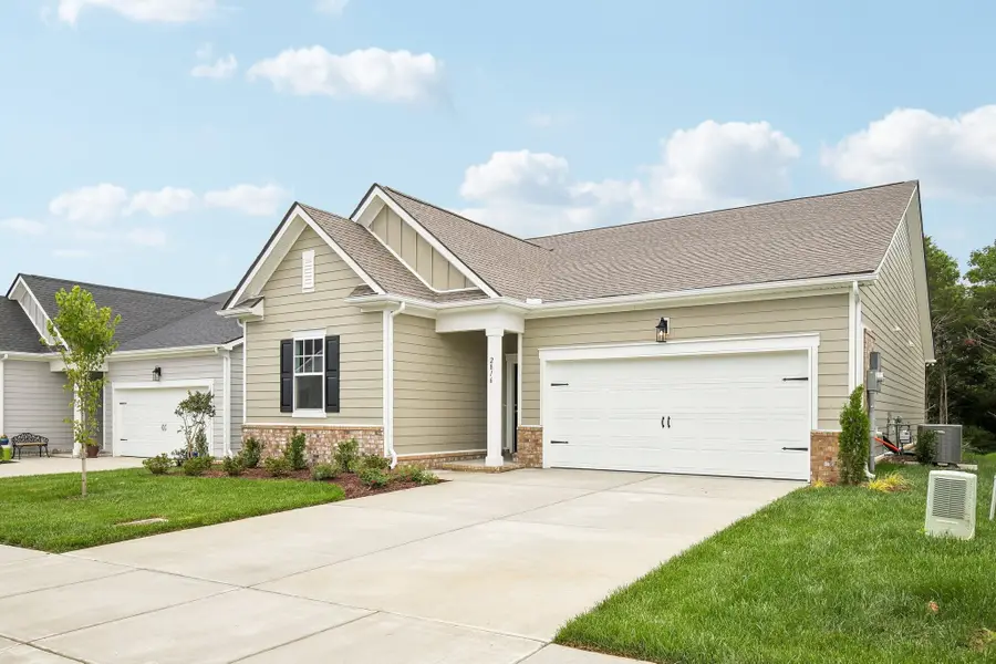 504 Stonehaus Circle E, Antioch, TN 37013 - #2