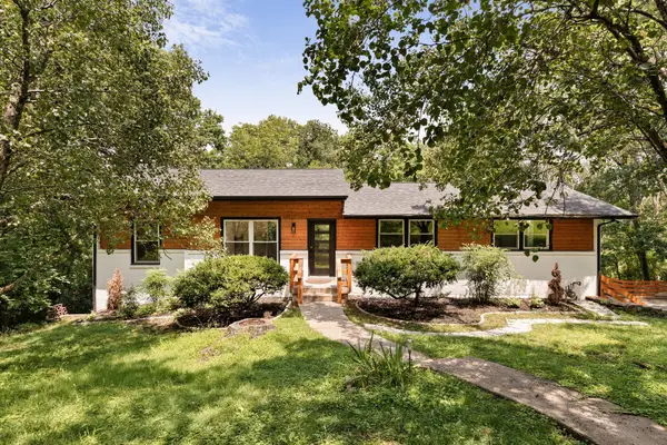 1012 Rodney Dr, Nashville, TN 37205