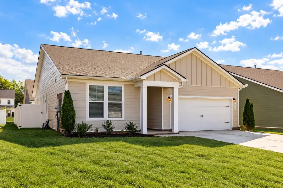 7227 Sutton Dr, White House, TN 37188 - #2