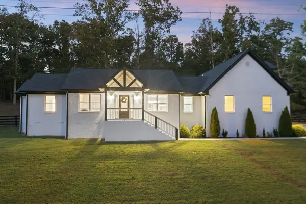 10029 Charleston Dr, Lyles, TN 37098
