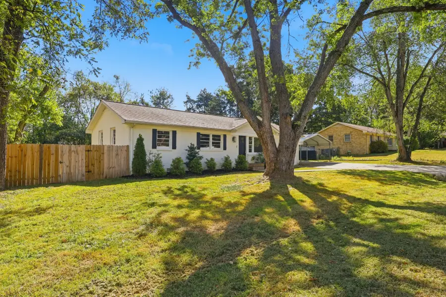 5027 Collinwood Dr, Clarksville, TN 37042 - #3