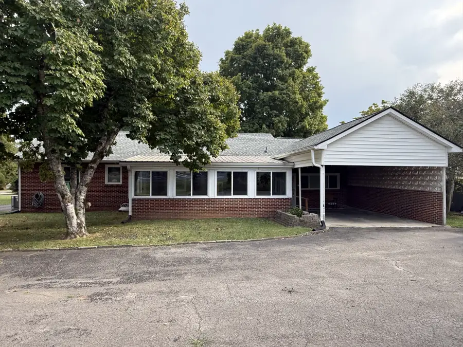 114 Hillcrest Dr, Winchester, TN 37398 - #3