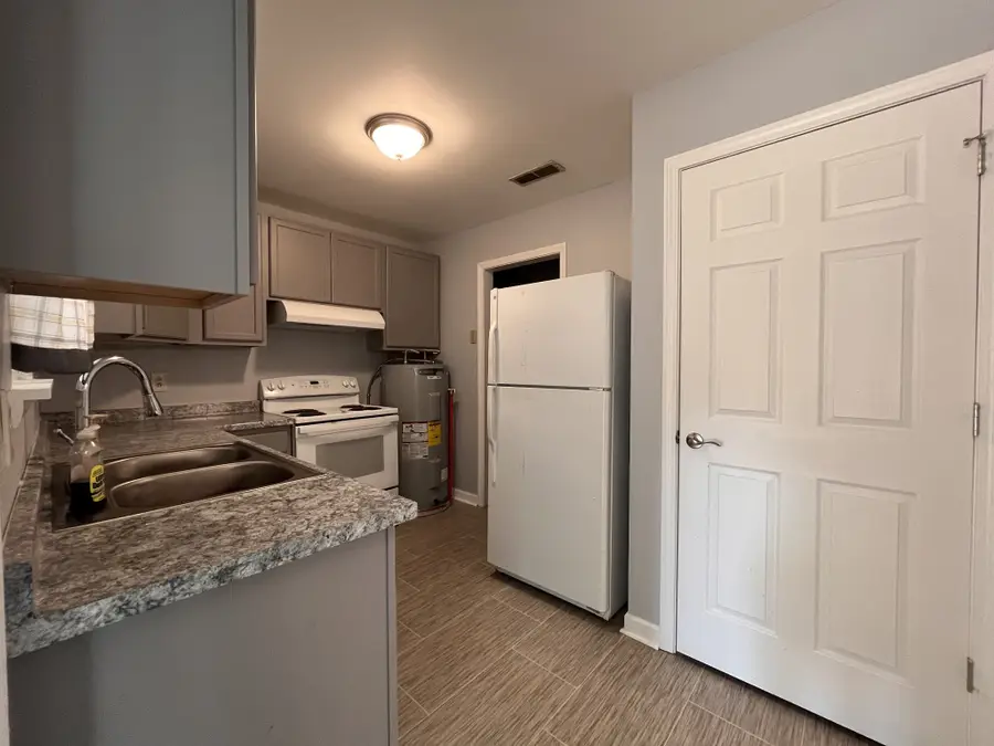 2223 Sycamore Cir, Murfreesboro, TN 37130 - #2