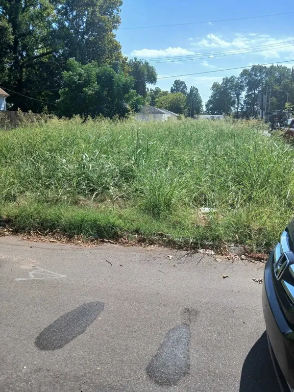0 S Willett St, Memphis, TN 38106