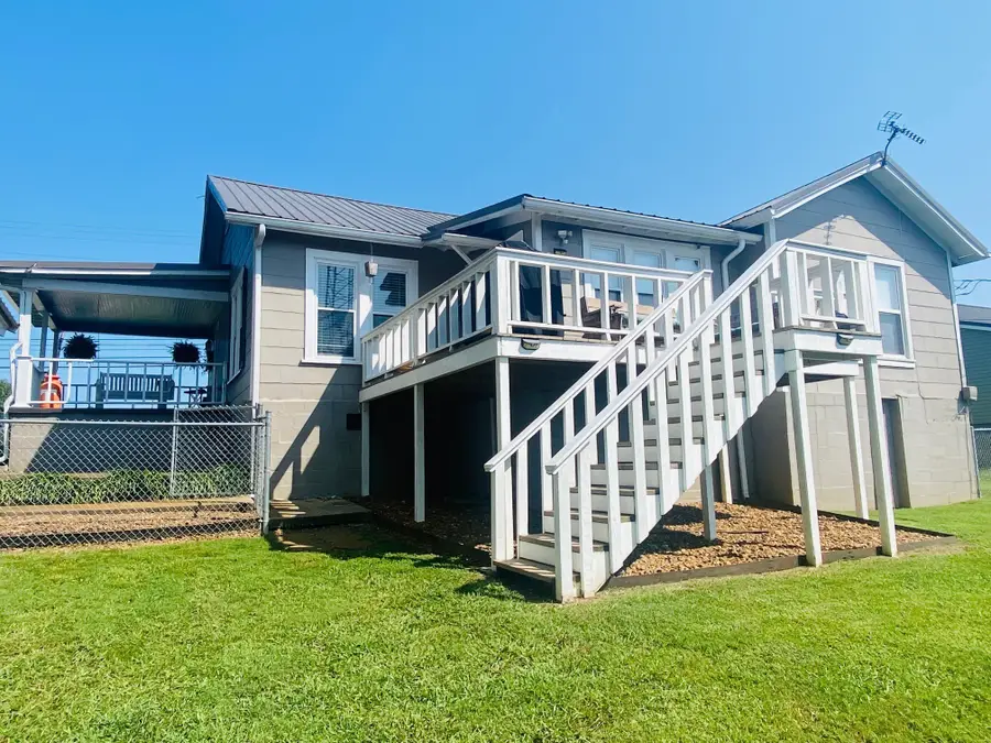 1622 Washington St W, Fayetteville, TN 37334 - #3