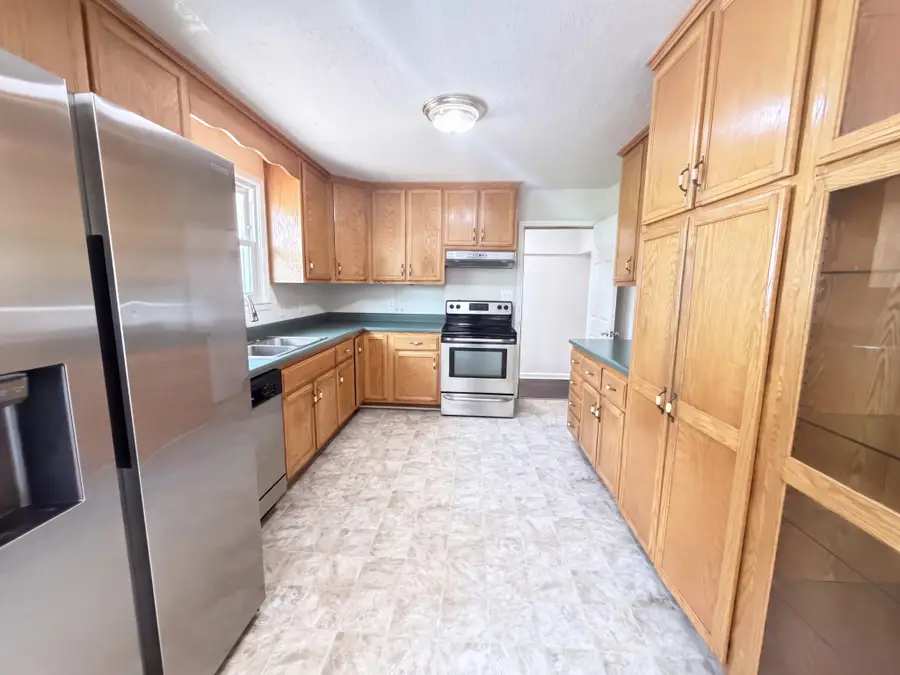 328 Kimbrough Rd, Clarksville, TN 37043 - #2