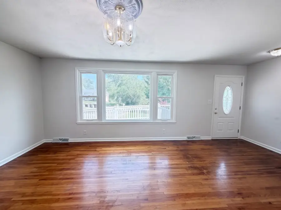 328 Kimbrough Rd, Clarksville, TN 37043 - #3
