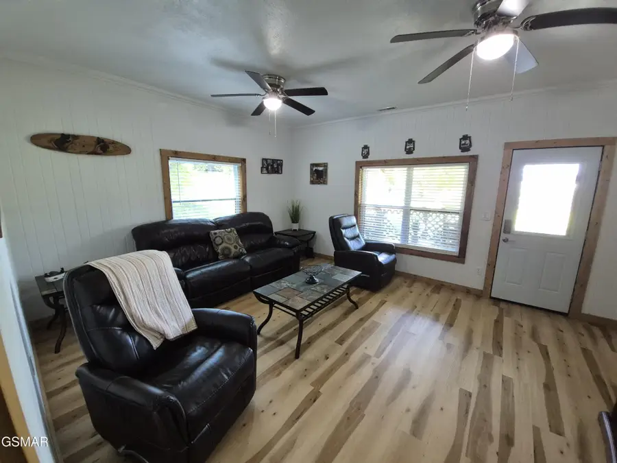 601 Old Knoxville Highway, Sevierville, TN 37862 - #2