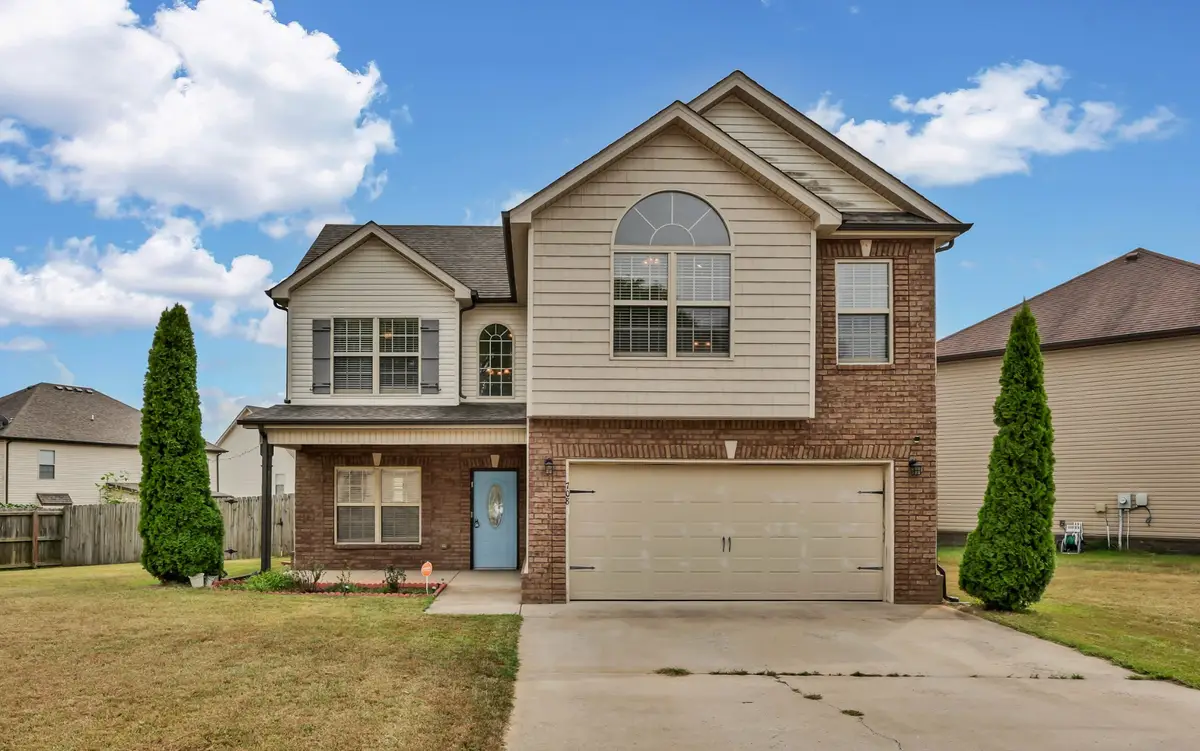 708 Sturdivant Dr, Clarksville, TN 37042 - #1