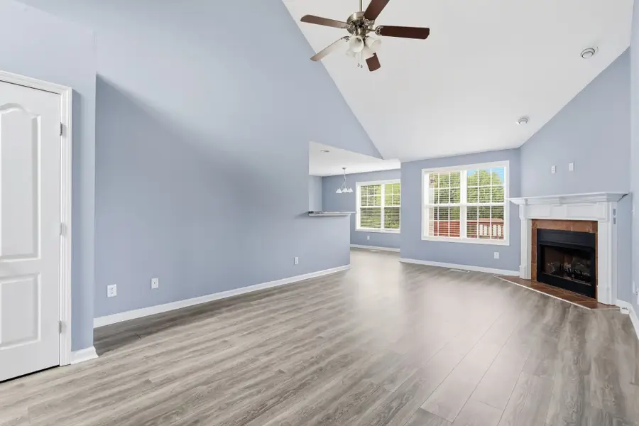 1295 Keech Dr, Clarksville, TN 37042 - #3