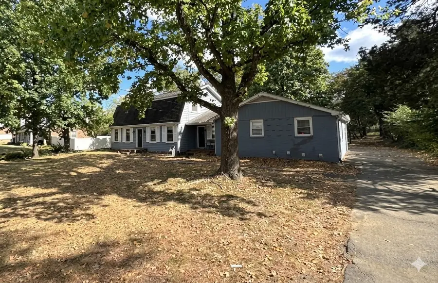 4059 Lake Pkwy, Hermitage, TN 37076 - #2
