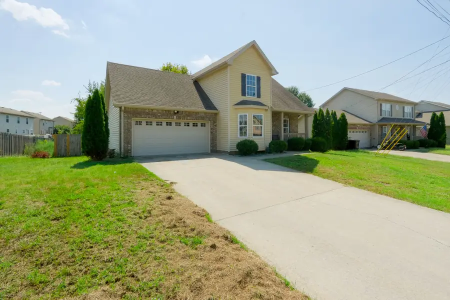 936 Silty Dr, Clarksville, TN 37042 - #2