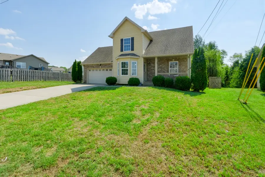 936 Silty Dr, Clarksville, TN 37042 - #3