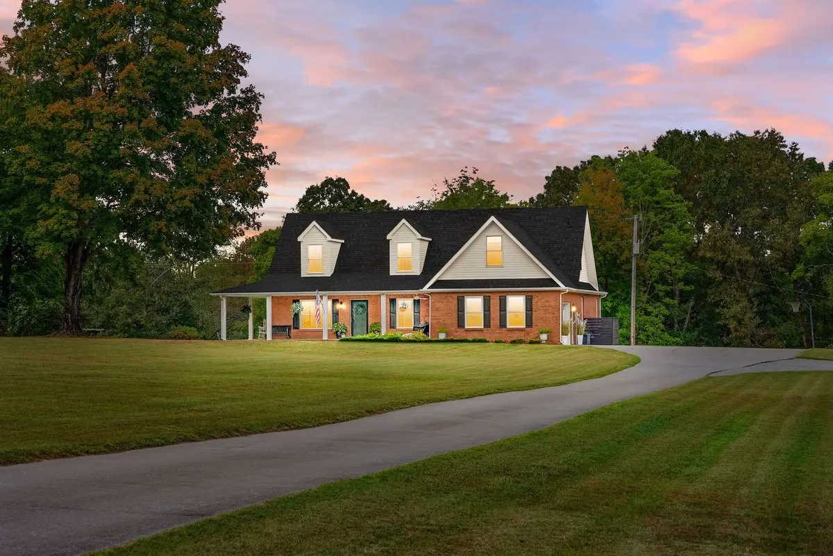3931 Liverworth Rd, Southside, TN 37171 - #1