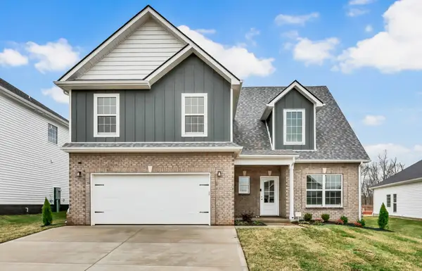 664 Marblewing Ct, Clarksville, TN 37043