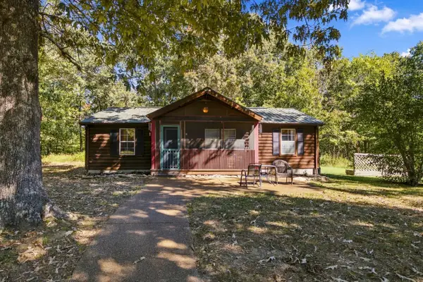 746 Nubia Rd, Westmoreland, TN 37186