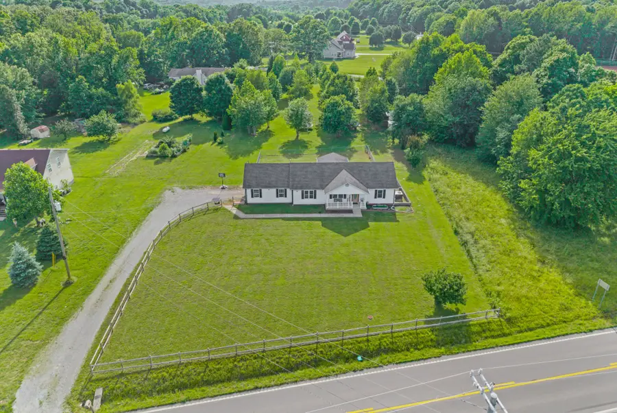 4135 Mount Zion Rd, Springfield, TN 37172 - #3