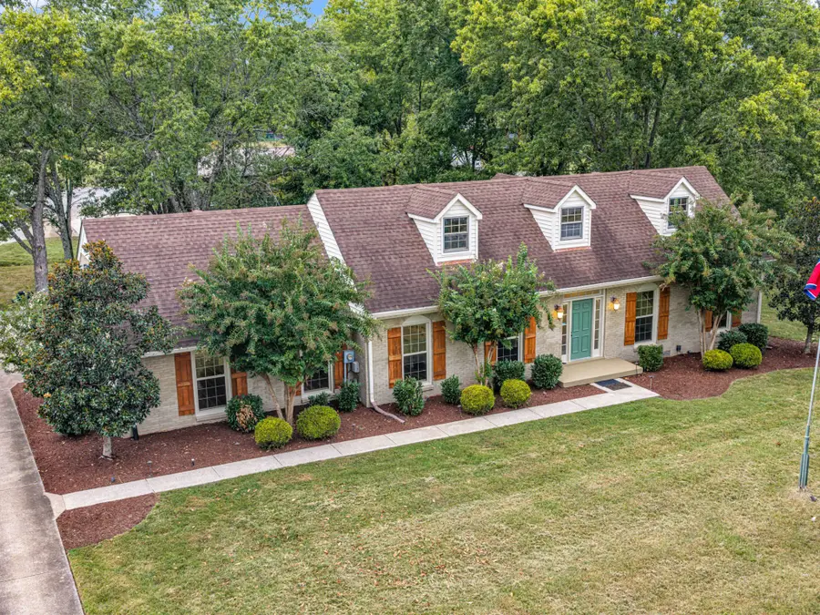 113 Brights Ln, Gallatin, TN 37066 - #2