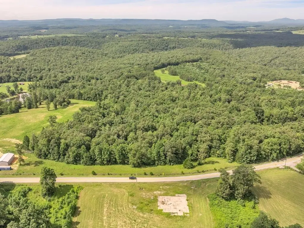 2 Nashville Hwy, Deer Lodge, TN 37726 - #1
