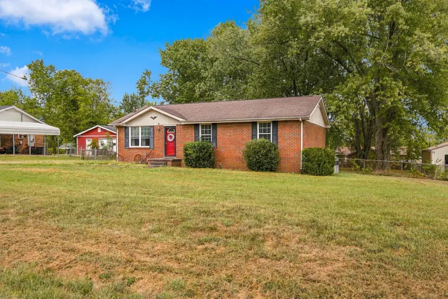 1494 Ridgewood Ct W, Gallatin, TN 37066 - #3