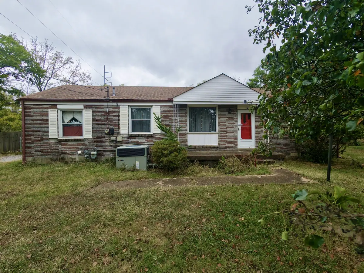 940 Snow Ave, Madison, TN 37115 - #1