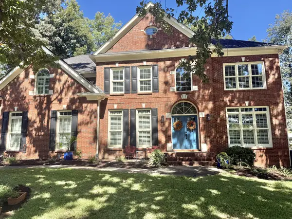 8038 Rosemere Way, Chattanooga, TN 37421