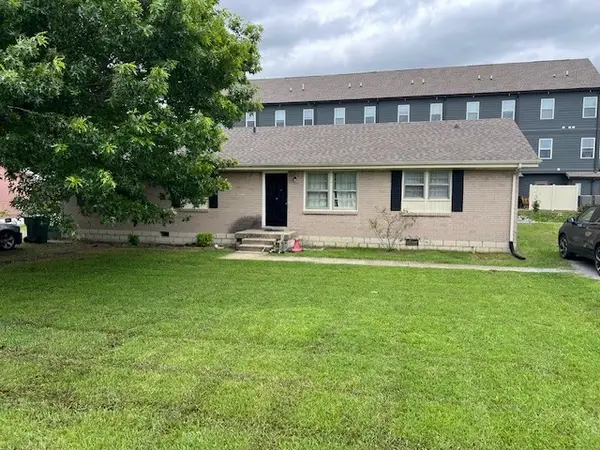 721 Kent Dr, Lebanon, TN 37087