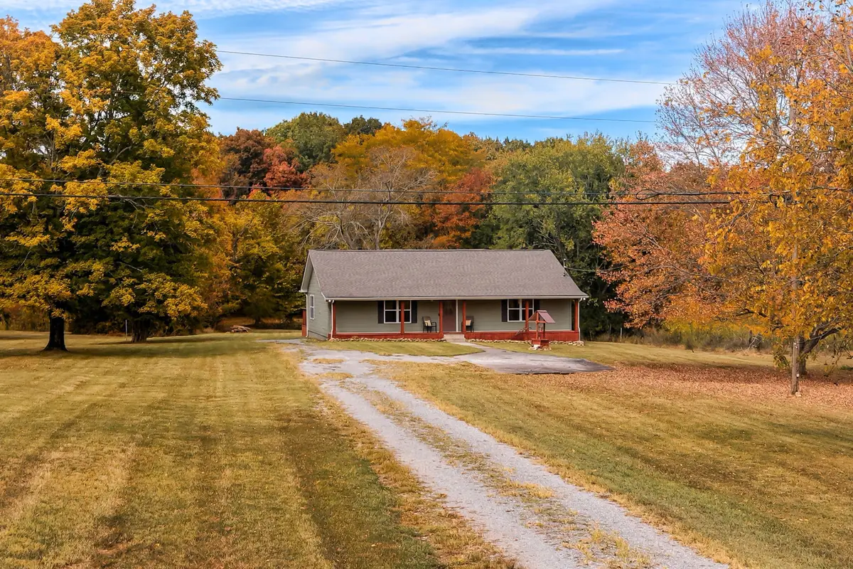 1614 Warner Bridge Rd, Shelbyville, TN 37160 - #1