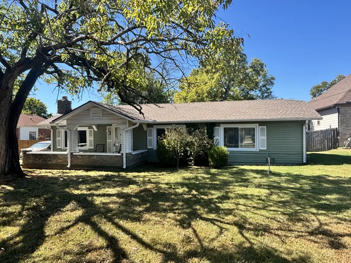 1522 Saunders Ave, Madison, TN 37115 - #1