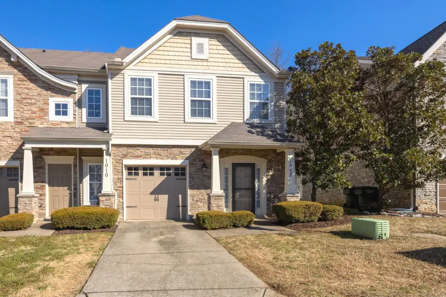 1008 Chatsworth Dr, Old Hickory, TN 37138 - #2