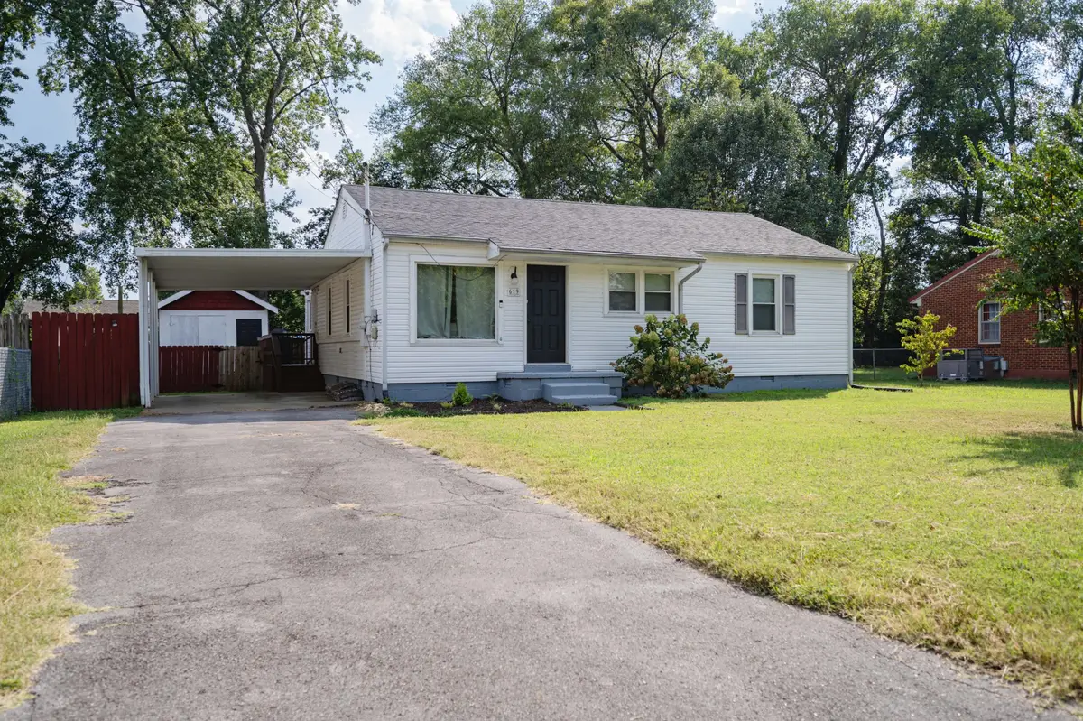 619 Spencer Dr, Murfreesboro, TN 37129 - #1