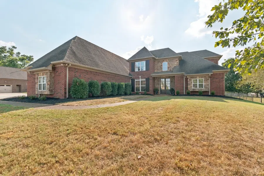 117 Oglethorpe Ave, Gallatin, TN 37066 - #3