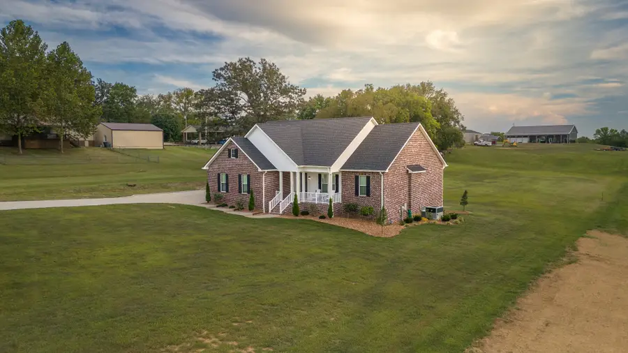 4699 Kinneys School Rd, Cedar Hill, TN 37032 - #3