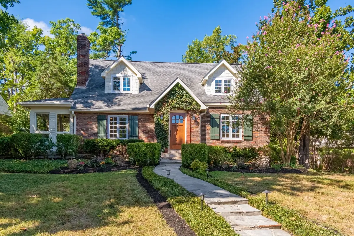 2709 Wortham Ave, Nashville, TN 37215 - #1