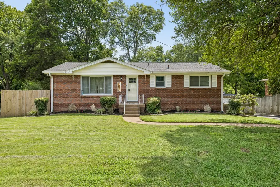 318 Jacksonian Dr, Hermitage, TN 37076 - #3