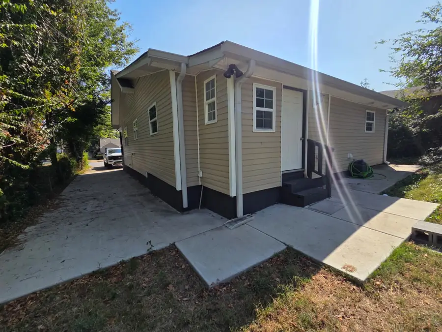 1709 21st Ave N, Nashville, TN 37208 - #3