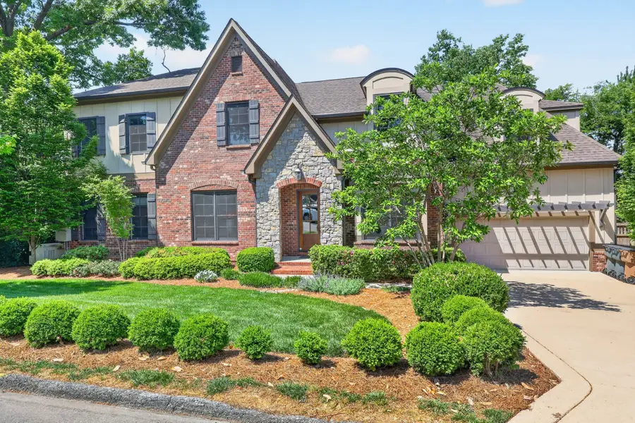 2303 20th Ave S, Nashville, TN 37212 - #3