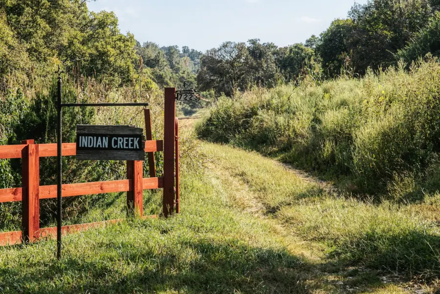 7223 Indian Creek Rd, Nashville, TN 37209 - #2