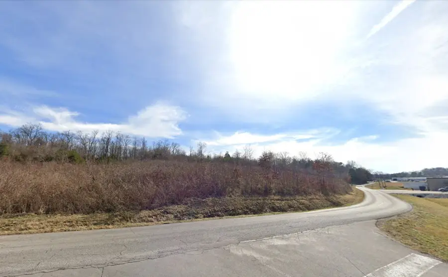 950 Sinking Springs Rd, Clinton, TN 37716 - #2