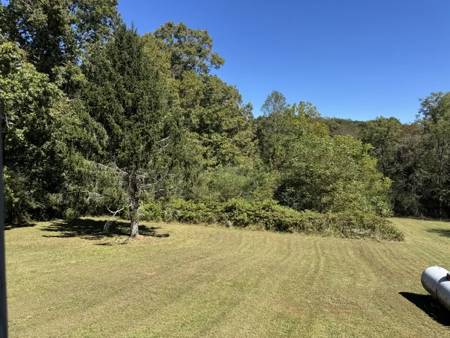 2192 Flat Branch Rd, Tracy City, TN 37387 - #2