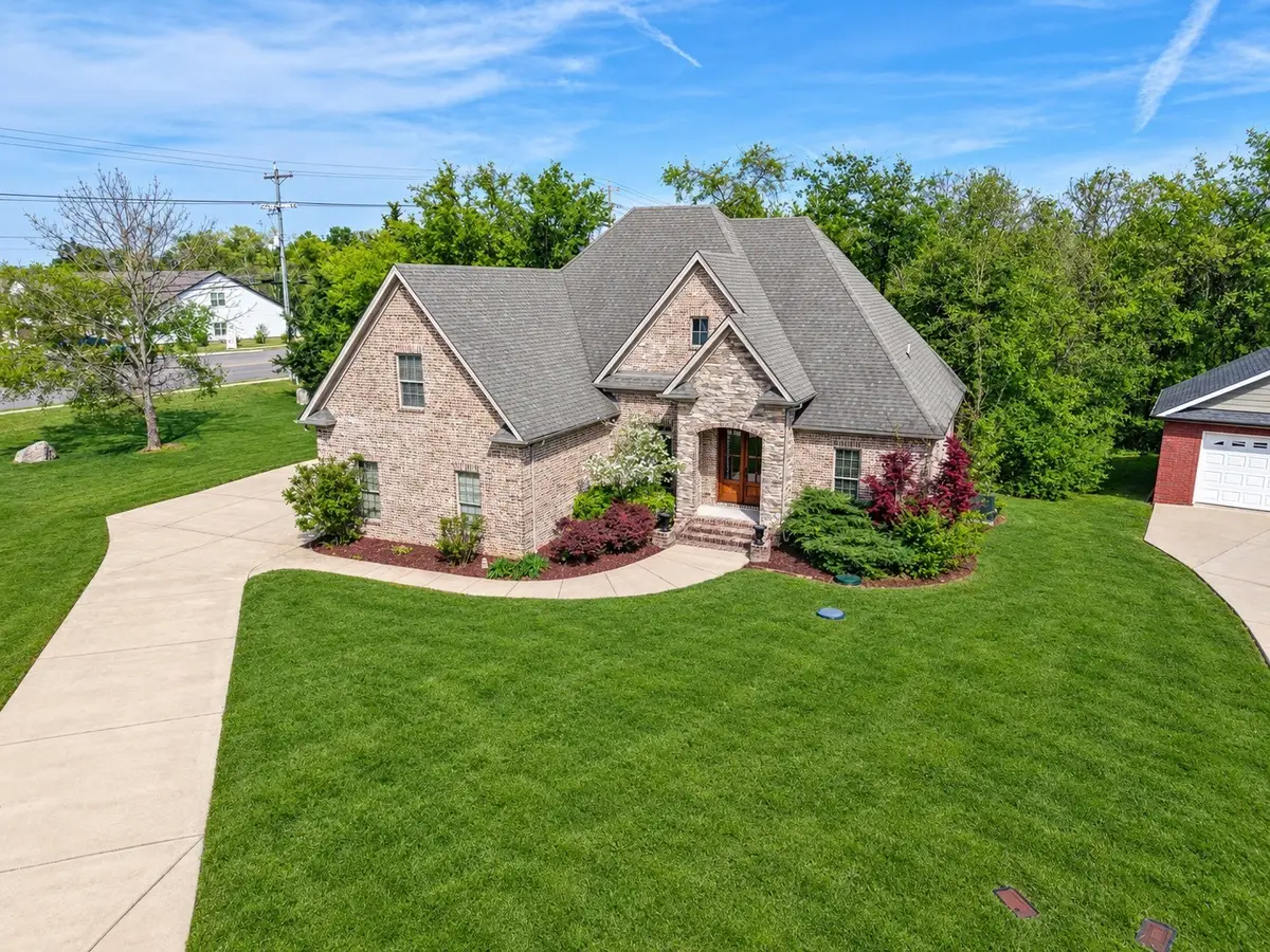 111 Peters Ct, Murfreesboro, TN 37128 - #1