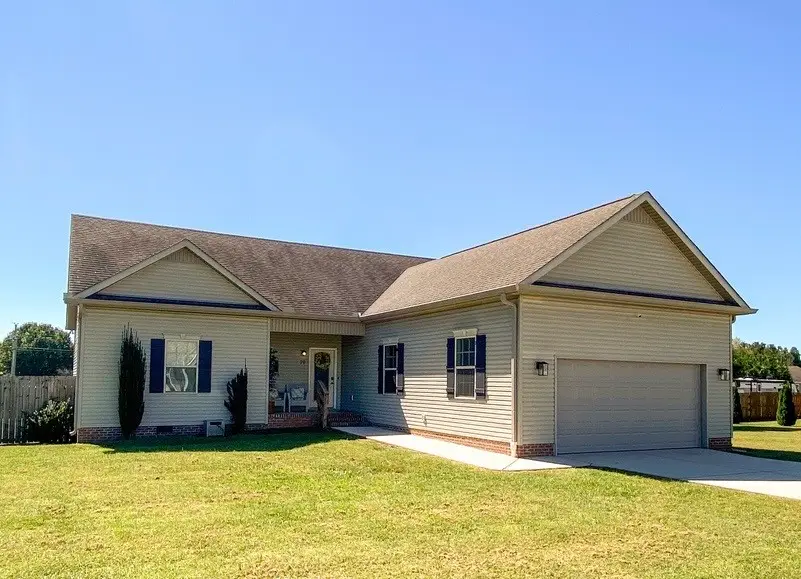 79 Charlotte Dr, Winchester, TN 37398 - #2