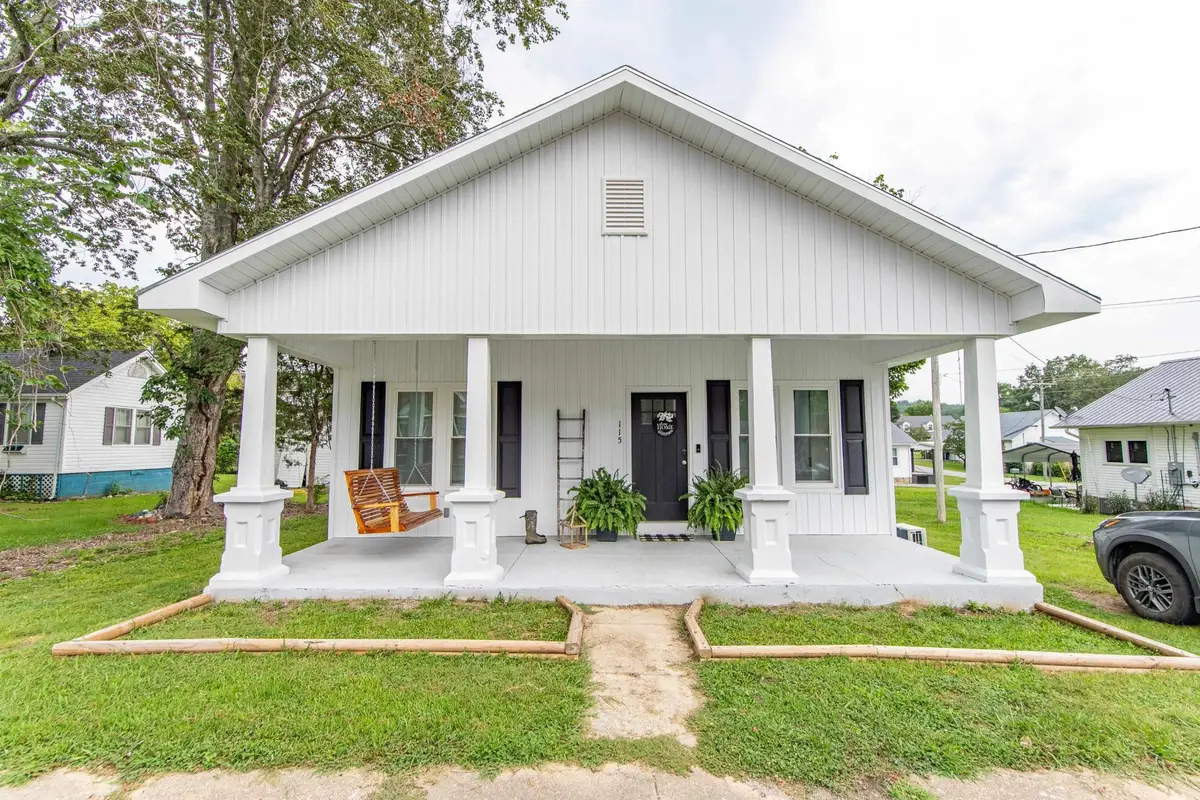 115 E Songer St, Waynesboro, TN 38485 - #1