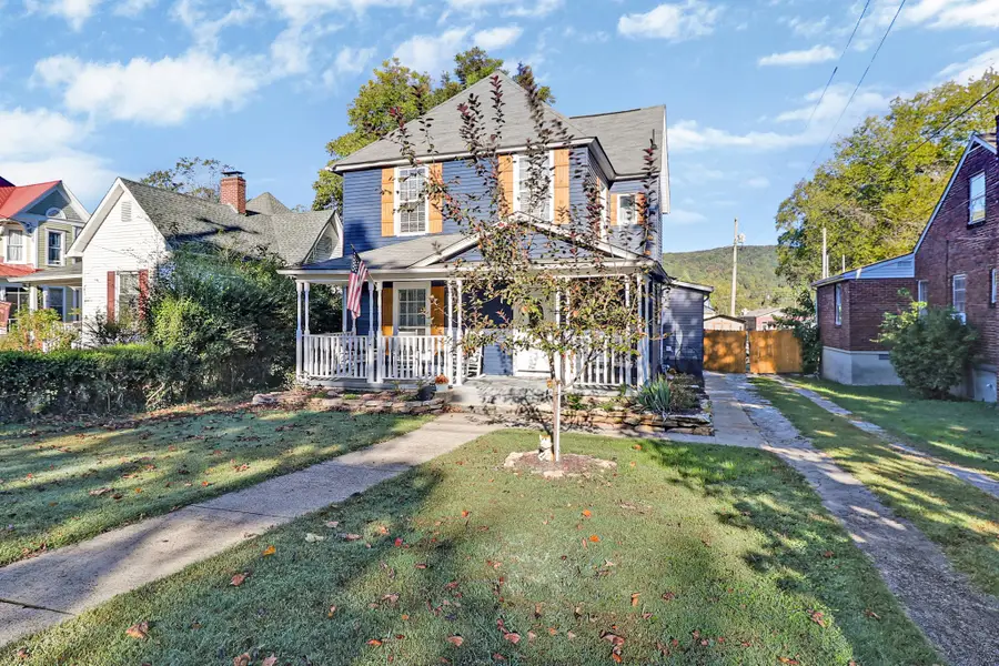 121 N Kingston Avenue, Rockwood, TN 37854 - #3