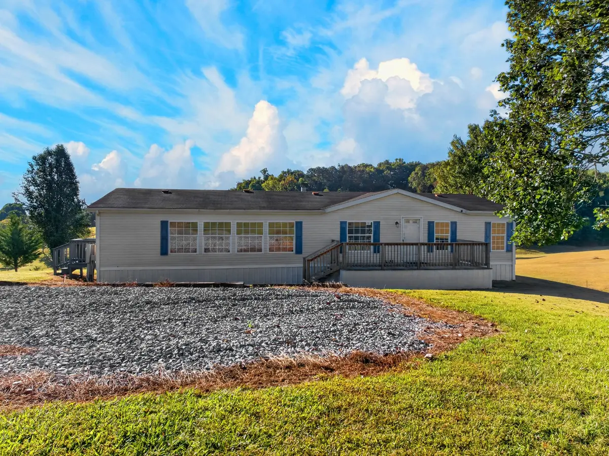 560 Meadowview Rd, Mosheim, TN 37818 - #1